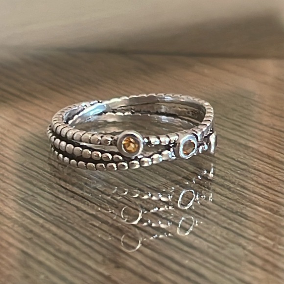 Sterling Silver Crossover Cable Ring with Topaz Gems Approx Size 9 3/4 - Picture 2 of 16